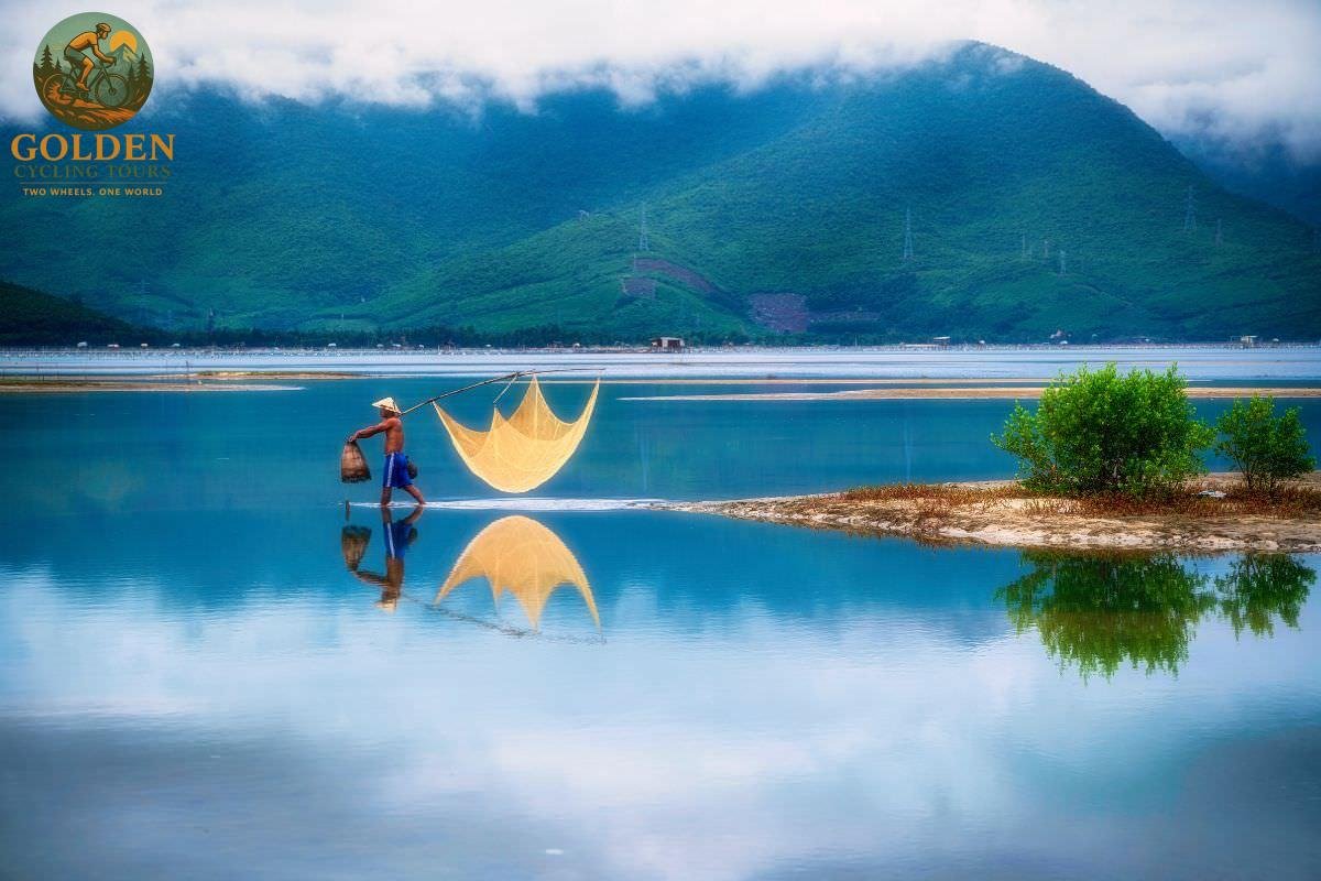 Phuoc Tich Village & Tam Giang Lagoon Full-Day Biking Tour from Hue